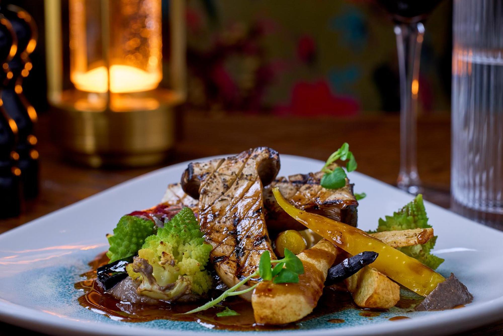 Mandolay Hotel Guildford Ngoại thất bức ảnh
